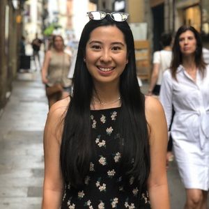 Meet your Posher, Charmian